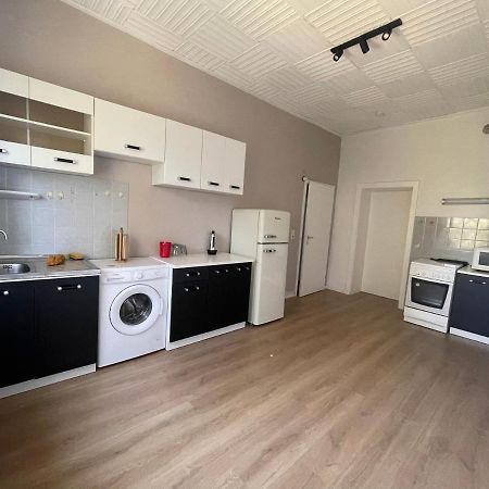 דיסבורג 1 Schlafenzimmer 1 Whonzimmer Waschmaschine Trockner Maximum 4Personen Rheinhausen Center Appartement 1705 מראה חיצוני תמונה