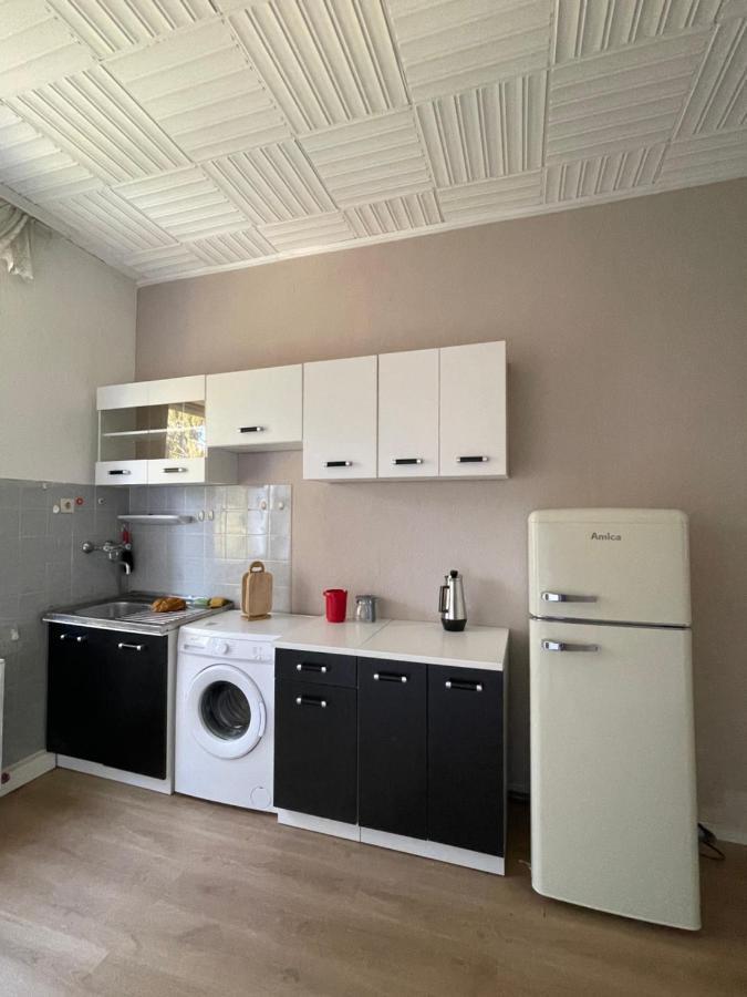 דיסבורג 1 Schlafenzimmer 1 Whonzimmer Waschmaschine Trockner Maximum 4Personen Rheinhausen Center Appartement 1705 מראה חיצוני תמונה